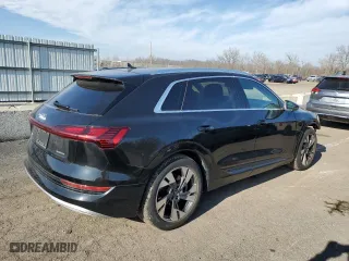 2021 Audi e-tron Premium with VIN WA1AAAGE7MB027435, listed as a Copart auction lot 73369172 with 11,095 mi miles. Bid and sale history available at carsss.com. Image 3.