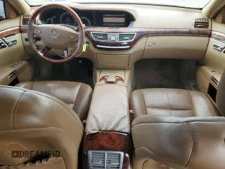 2008 Mercedes-Benz S 550 with VIN WDDNG71X18A165072, listed as a Copart auction lot 54679485 with 192,223 mi miles and Clean Title. Bid and sale history available at DreamBid. Image 8.