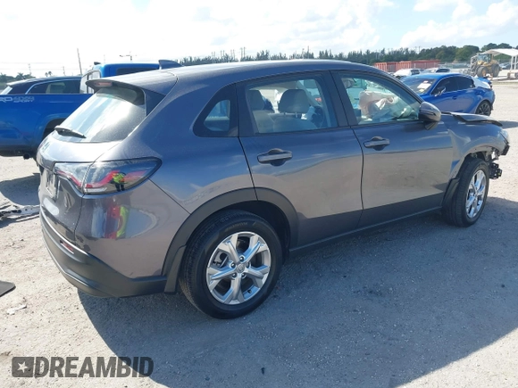 2024 Honda HR-V LX with VIN 3CZRZ1H33RM705509, listed as a IAAI auction lot 41509980 with 21,220 mi miles. Bid and sale history available at carsss.com. Image 4.
