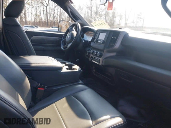2022 Ram 2500 Tradesman with VIN 3C6MR5AJ0NG417897, listed as a IAAI auction lot 41543235 with 4,820 mi miles. Bid and sale history available at carsss.com. Image 5.