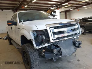 2014 Ford F-150 XL z VIN 1FTVX1EF1EKG27533, wystawiony jako IAAI lot #42506684 z przebiegiem 78 283 mil mil oraz . Historia ofert i sprzedaży dostępna na DreamBid. Obrazek 1.