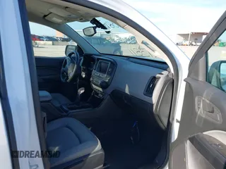 2022 Chevrolet Colorado 2WD Work Truck z VIN 1GCHSBEN6N1259669, wystawiony jako IAAI lot #41213811 z przebiegiem 49 353 mil mil oraz . Historia ofert i sprzedaży dostępna na DreamBid. Obrazek 5.