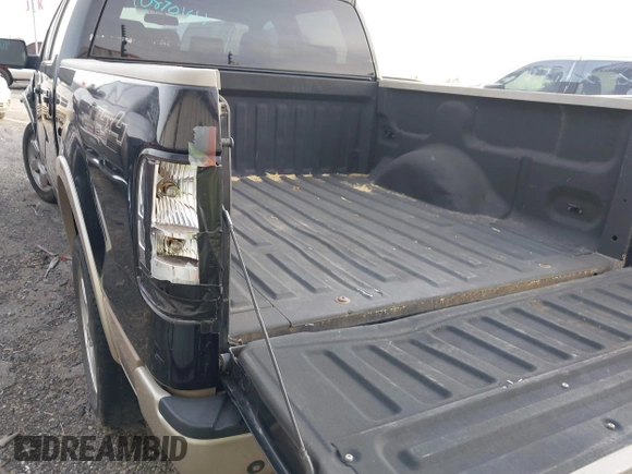 2007 Ford F-150 XLT with VIN 1FTPW14V97KD59614, listed as a IAAI auction lot 40870164 with 186,134 mi miles. Bid and sale history available at carsss.com. Image 3.
