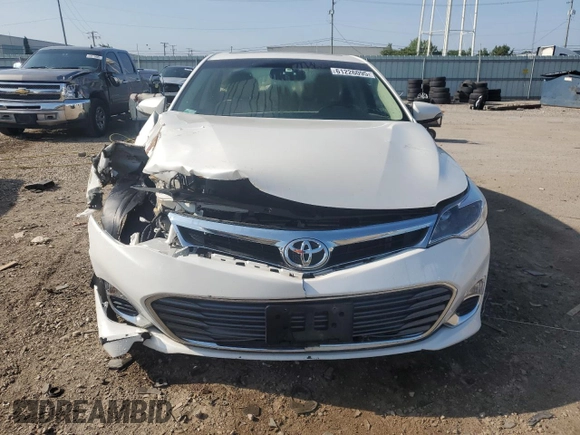 2013 Toyota Avalon XLE with VIN 4T1BK1EB1DU056204, listed as a Copart auction lot 61226095 with 111,938 mi miles and Salvage title. Bid and sale history available at DreamBid. Image 5.