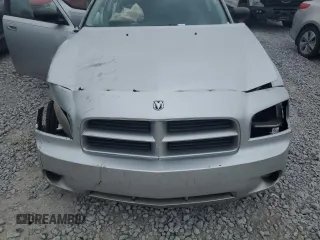 2008 Dodge Charger z VIN 2B3KA43GX8H248254, wystawiony jako Copart lot #55070915 z przebiegiem 196 269 mil mil oraz Szkoda całkowita • Salvage title. Historia ofert i sprzedaży dostępna na DreamBid. Obrazek 11.