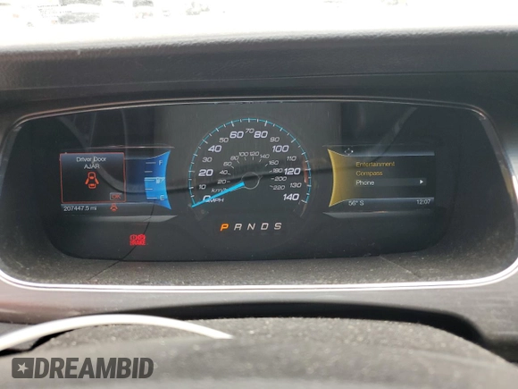 2015 Ford Taurus SEL with VIN 1FAHP2E92FG168293, listed as a Copart auction lot 52775625 with 207,447 mi miles and Salvage title. Bid and sale history available at DreamBid. Image 9.
