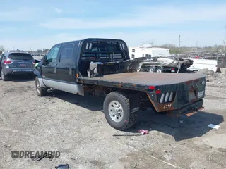 2004 Ford F-350 XL с VIN 1FTSW31P14EA51424, выставлен на аукционе IAAI как лот 42070460 с пробегом Не указан миль и . История ставок и продаж доступна на DreamBid. Изображение 3.
