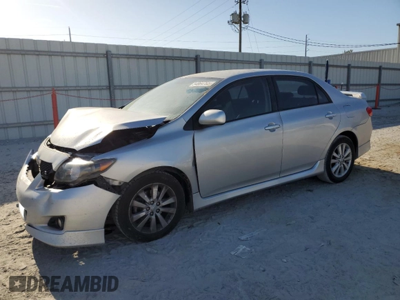 2010 Toyota Corolla z VIN 1NXBU4EE2AZ281538, wystawiony jako Copart lot #54864765 z przebiegiem 157 326 mil mil oraz Szkoda całkowita • Salvage title. Historia ofert i sprzedaży dostępna na DreamBid. Obrazek 1.