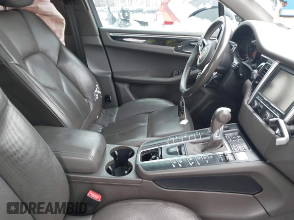 2015 Porsche Macan S with VIN WP1AB2A56FLB41567, listed as a IAAI auction lot 41539652 with 90,192 mi miles and . Bid and sale history available at DreamBid. Image 5.