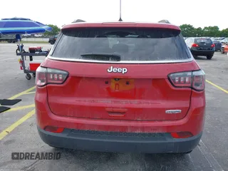 2018 Jeep Compass Latitude with VIN 3C4NJCBB1JT469511, listed as a IAAI auction lot 41609600 with 44,985 mi miles and . Bid and sale history available at carsss.com. Image 16.
