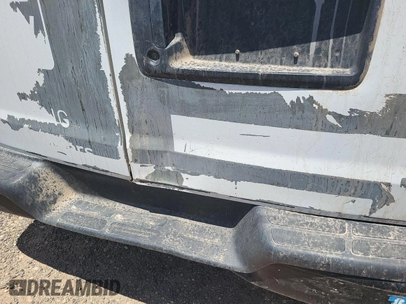 2010 Chevrolet Express Cargo with VIN 1GCZGFBA0A1162895, listed as a IAAI auction lot 42849189 with 175,151 mi miles and . Bid and sale history available at DreamBid. Image 27.