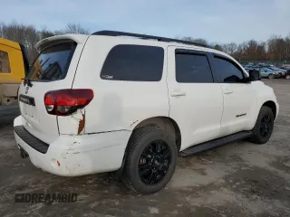 2018 Toyota Sequoia SR5 with VIN 5TDBY5G1XJS161533, listed as a Copart auction lot 45701644 with 78,679 mi miles. Bid and sale history available at carsss.com. Image 3.