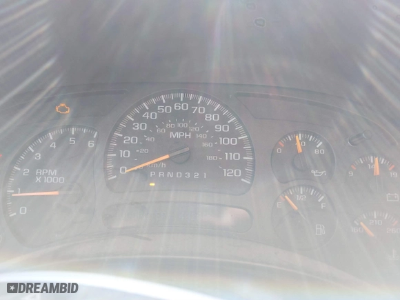 2006 Chevrolet Silverado 1500 LT1 with VIN 2GCEK13T961178126, listed as a IAAI auction lot 41387524 with 402,089 mi miles. Bid and sale history available at carsss.com. Image 7.