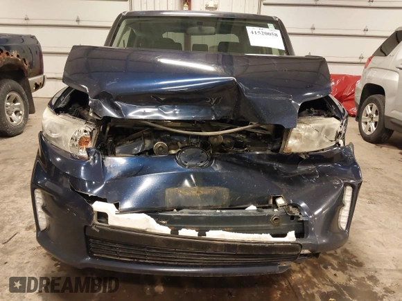 2015 Scion xB with VIN JTLZE4FE7FJ071481, listed as a IAAI auction lot 41520058 with 175,714 mi miles. Bid and sale history available at carsss.com. Image 6.