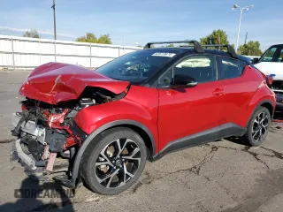 2020 Toyota C-HR LE with VIN JTNKHMBX6L1094205, listed as a Copart auction lot 63513674 with 34,596 mi miles and Salvage Title. Bid and sale history available at DreamBid. Image 1.