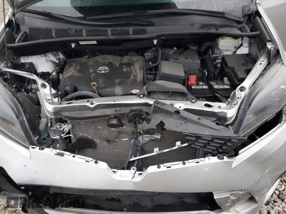 2020 Toyota Sienna SE with VIN 5TDXZ3DC4LS056244, listed as a Copart auction lot 80569924 with 33,287 mi miles and Salvage Title. Bid and sale history available at carsss.com. Image 13.