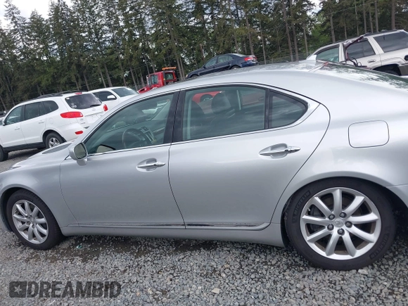 2008 Lexus LS 460 с VIN JTHBL46F285054416, выставлен на аукционе IAAI как лот 42239100 с пробегом 71 943 миль миль и . История ставок и продаж доступна на DreamBid. Изображение 15.