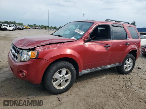 2012 Ford Escape XLT z VIN 1FMCU9DG8CKA63185, wystawiony jako Copart lot #64133205 z przebiegiem 161 024 mil mil oraz Czysty tytuł • Clean title. Historia ofert i sprzedaży dostępna na DreamBid. Obrazek 1.