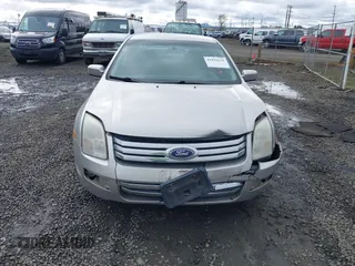 2007 Ford Fusion SE with VIN 3FAHP01167R265057, listed as a IAAI auction lot 41830234 with 193,156 mi miles. Bid and sale history available at carsss.com. Image 12.