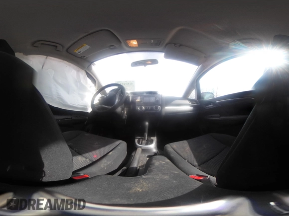 2019 Honda Fit LX with VIN 3HGGK5H43KM710749, listed as a IAAI auction lot 41834329 with 39,667 mi miles. Bid and sale history available at carsss.com. Image 18.