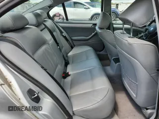 2004 BMW 3 Series 330xi with VIN WBAEW53464PG10935, listed as a Copart auction lot 63155905 with 165,240 mi miles and Clean title. Bid and sale history available at DreamBid. Image 10.