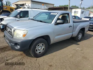 2010 Toyota Tacoma z VIN 5TENX4CN6AZ684635, wystawiony jako Copart lot #60680385 z przebiegiem 165 397 mil mil oraz Czysty tytuł • Clean title. Historia ofert i sprzedaży dostępna na DreamBid. Obrazek 1.