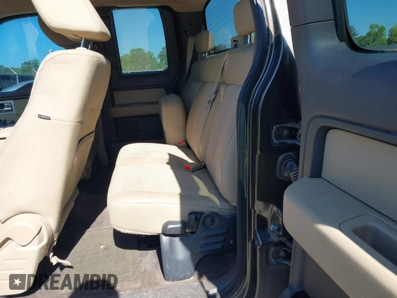 2009 Ford F-150 STX with VIN 1FTRX12859FA91840, listed as a IAAI auction lot 42044464 with 189,524 mi miles and . Bid and sale history available at DreamBid. Image 8.