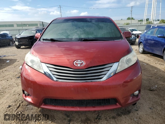2013 Toyota Sienna XLE с VIN 5TDDK3DC4DS064952, выставлен на аукционе Copart как лот 56797335 с пробегом Не указан миль и Списание • Salvage title. История ставок и продаж доступна на DreamBid. Изображение 5.