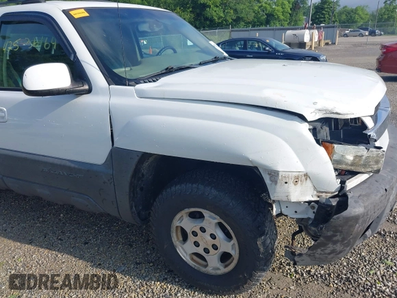 2004 Chevrolet Avalanche with VIN 3GNEC12T04G343801, listed as a IAAI auction lot 42536164 with 246,555 mi miles and . Bid and sale history available at DreamBid. Image 12.
