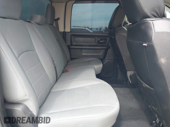 2014 Ram 2500 Tradesman z VIN 3C6UR5CL2EG291816, wystawiony jako IAAI lot #42050255 z przebiegiem 199 363 mil mil oraz . Historia ofert i sprzedaży dostępna na DreamBid. Obrazek 8.