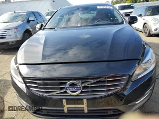 2015 Volvo V60 T5 Drive-E Platinum with VIN YV140MEM5F1231963, listed as a Copart auction lot 42265744 with 102,864 mi miles. Bid and sale history available at carsss.com. Image 5.