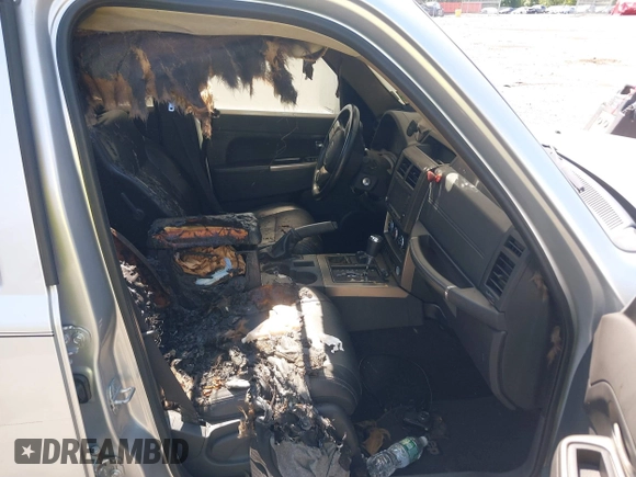 2011 Jeep Liberty Limited 70th Anniversary with VIN 1J4PN5GK3BW583324, listed as a IAAI auction lot 39885987 with 180,889 mi miles and . Bid and sale history available at DreamBid. Image 5.