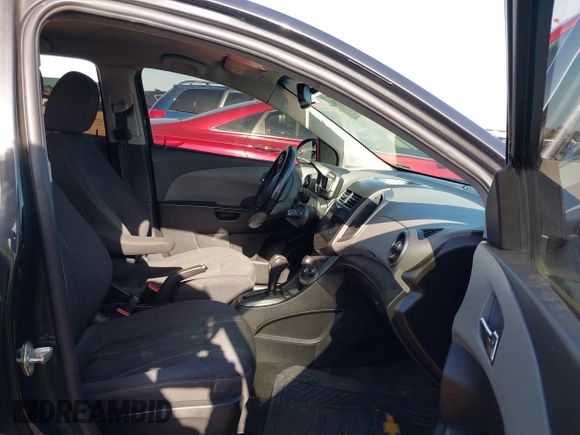 2014 Chevrolet Sonic LT with VIN 1G1JC5SH9E4109920, listed as a IAAI auction lot 42271051 with 135,194 mi miles and . Bid and sale history available at DreamBid. Image 5.