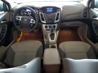 2013 Ford Focus SE z VIN 1FADP3F23DL222405, wystawiony jako Copart lot #54747795 z przebiegiem 88 472 mil mil oraz Szkody całkowita. Historia ofert i sprzedaży dostępna na DreamBid. Obrazek 8.