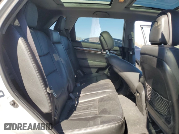 2013 Kia Sorento EX z VIN 5XYKUDA22DG335605, wystawiony jako Copart lot #47260645 z przebiegiem 175 314 mil mil oraz Szkoda całkowita • Salvage title. Historia ofert i sprzedaży dostępna na DreamBid. Obrazek 11.