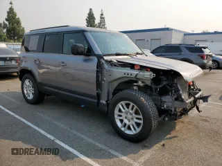 2020 Land Rover Defender S with VIN SALEJEEX5L2015665, listed as a Copart auction lot 70251754 with 27,381 mi miles and Salvage title. Bid and sale history available at DreamBid. Image 4.