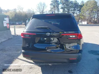 2024 Toyota Grand Highlander XLE with VIN 5TDAAAB57RS069794, listed as a IAAI auction lot 41826955 with 1,780 mi miles. Bid and sale history available at carsss.com. Image 17.
