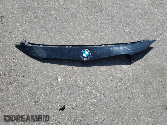 2014 BMW 3 Series 328i xDrive with VIN WBA3B3C58EJ977546, listed as a Copart auction lot 53090185 with 134,823 mi miles and Salvage Title. Bid and sale history available at DreamBid. Image 12.