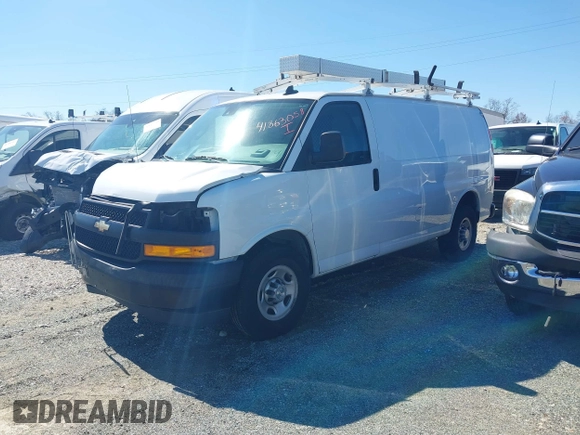 2020 Chevrolet City Express Cargo z VIN 1GCZGGFG9L1173224, wystawiony jako IAAI lot #41863058 z przebiegiem 20 mil mil oraz . Historia ofert i sprzedaży dostępna na DreamBid. Obrazek 16.