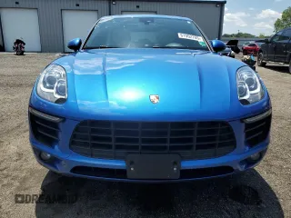 2017 Porsche Macan with VIN WP1AA2A50HLB09445, listed as a Copart auction lot 61902765 with 49,091 mi miles and Salvage title. Bid and sale history available at DreamBid. Image 5.