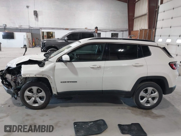 2020 Jeep Compass Latitude z VIN 3C4NJDBB4LT132288, wystawiony jako IAAI lot #42113669 z przebiegiem 57 312 mil mil oraz . Historia ofert i sprzedaży dostępna na DreamBid. Obrazek 14.