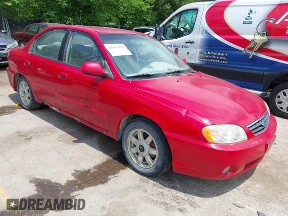 2003 Kia Spectra z VIN KNAFB121335301950, wystawiony jako IAAI lot #42433395 z przebiegiem 101 534 mil mil oraz . Historia ofert i sprzedaży dostępna na DreamBid. Obrazek 1.