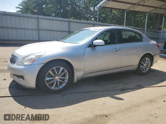 2008 Infiniti G35 with VIN JNKBV61E58M217389, listed as a Copart auction lot 61494884 with 121,505 mi miles and Salvage Title. Bid and sale history available at DreamBid. Image 1.