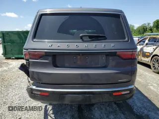 2022 Jeep Grand Wagoneer с VIN 1C4SJUAT9NS202210, выставлен на аукционе Copart как лот 57844125 с пробегом 75 047 миль миль и Списание • Salvage title. История ставок и продаж доступна на DreamBid. Изображение 6.