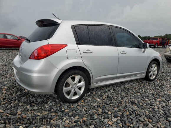 2010 Nissan Versa S with VIN 3N1BC1CP1AL360805, listed as a Copart auction lot 63567945 with 73,731 mi miles and Clean title. Bid and sale history available at DreamBid. Image 3.