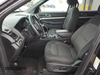 2017 Ford Explorer XLT z VIN 1FM5K8DH1HGA85833, wystawiony jako Copart lot #56557085 z przebiegiem 243 806 mil mil oraz Tytuł czysty. Historia ofert i sprzedaży dostępna na DreamBid. Obrazek 7.
