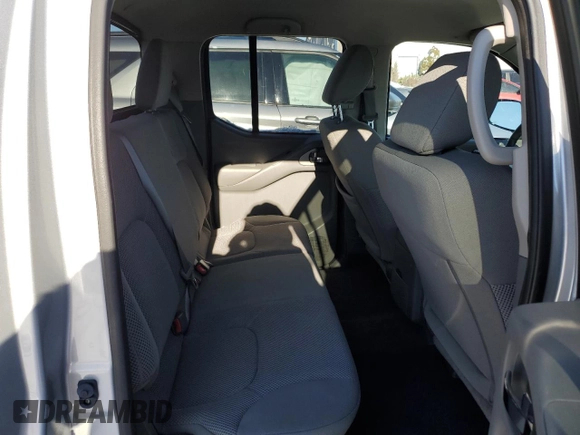 2020 Nissan Frontier S z VIN 1N6ED0EA2LN718651, wystawiony jako Copart lot #45863825 z przebiegiem 34 560 mil mil oraz Nie do naprawy • Non repairable. Historia ofert i sprzedaży dostępna na DreamBid. Obrazek 10.