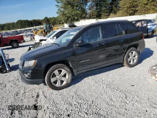 2015 Jeep Compass Latitude with VIN 1C4NJCEBXFD170737, listed as a Copart auction lot 80455634 with 186,520 mi miles and Clean Title. Bid and sale history available at carsss.com. Image 1.