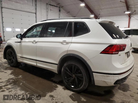 2023 Volkswagen Tiguan SE R-Line Black with VIN 3VV8B7AX4PM135217, listed as a Copart auction lot 47221635 with 19,676 mi miles and Salvage title. Bid and sale history available at DreamBid. Image 2.