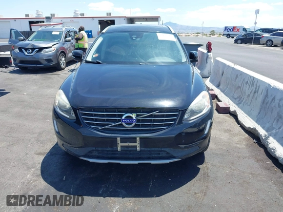 2016 Volvo XC60 T6 Drive-E z VIN YV449MDK7G2811221, wystawiony jako IAAI lot #42476363 z przebiegiem 84 644 mil mil oraz . Historia ofert i sprzedaży dostępna na DreamBid. Obrazek 6.